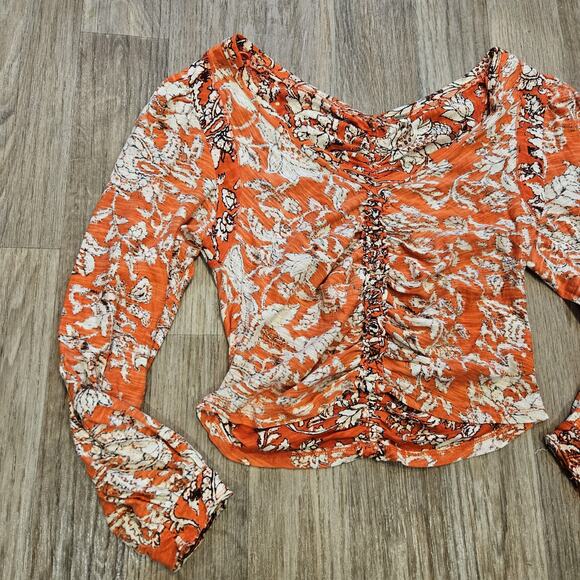 Free People Say The Word Floral Top Womens M Ruby Red Boho Ditsy Cottage Ruched - Picture 3 of 10